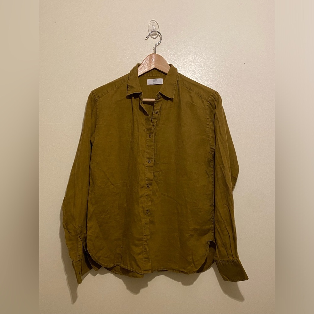 Uniqlo Mustard Brown Linen Shirt. Size S